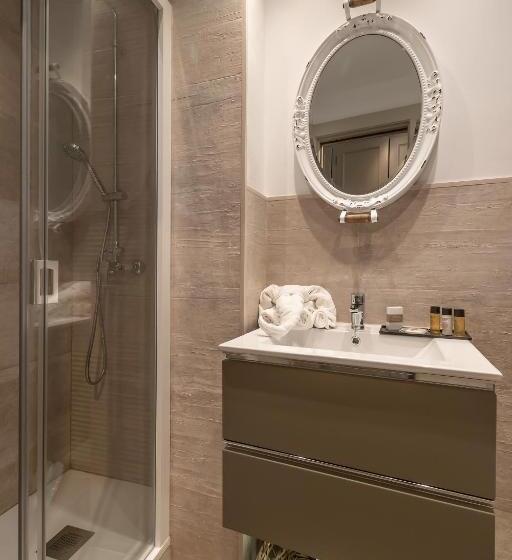 バルコニー付きスタンダードルーム, Hostal Boutique Plaza Cantarero