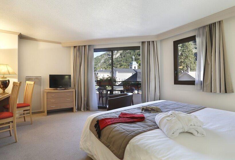 高级单人间, Amelie