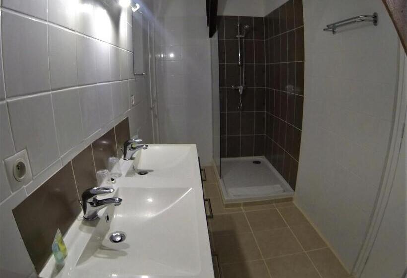 Люкс с Террасой, Auberge De La Sagne