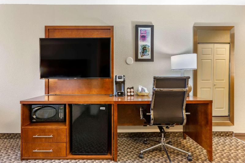Suite Queen Bed, Comfort Suites Phoenix Airport