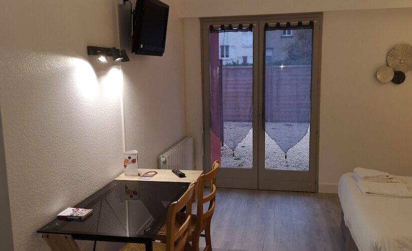 スタンダード４人部屋, Du Cheval Blanc