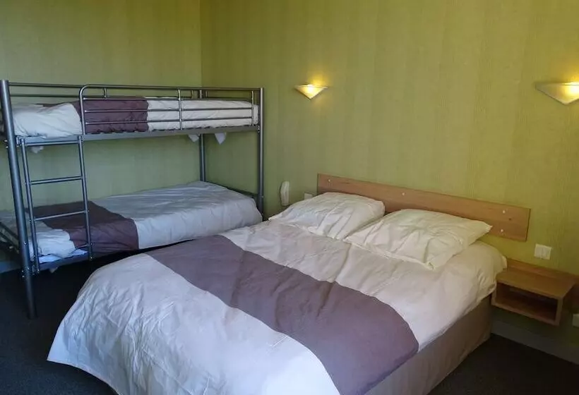 スタンダード４人部屋, Du Cheval Blanc