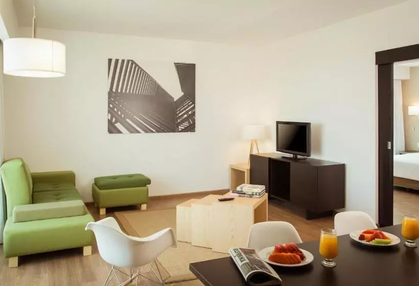 ジュニアスイート, Fiesta Inn Periferico Sur