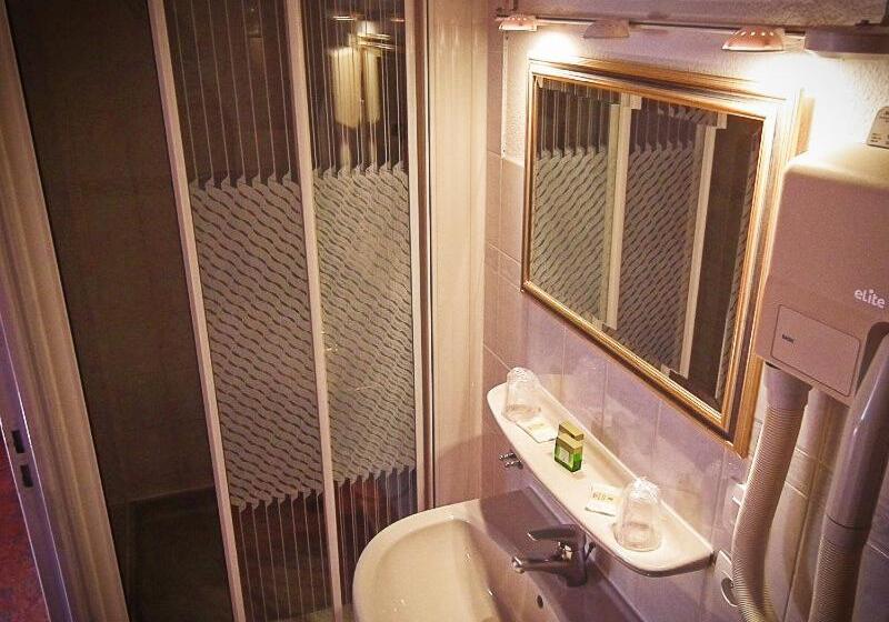 Номер Basic, Hôtel & Spa La Ferme De L'izoard