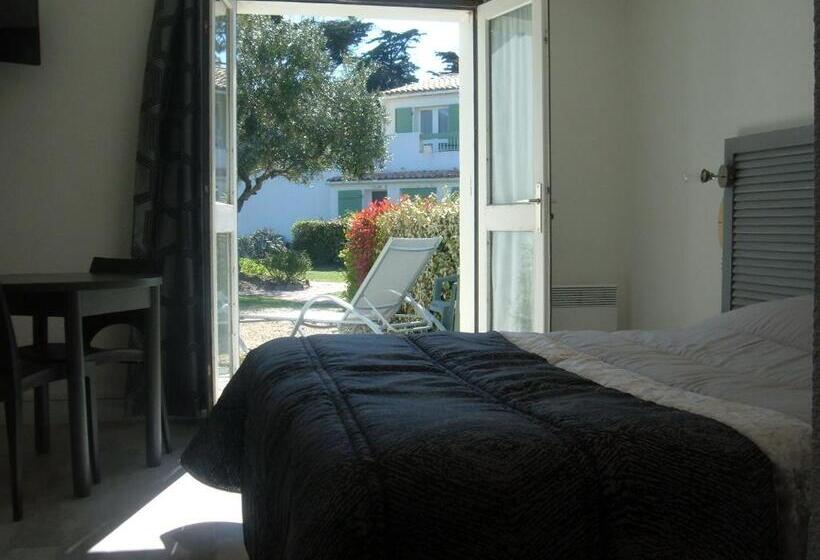 غرفة قياسية مزوَّدة بتراس, Le Parasol