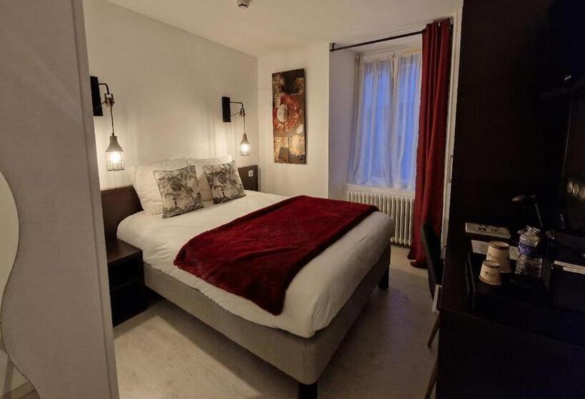 Номер Стандарт, Logis Central Hôtel   Restaurant & Spa