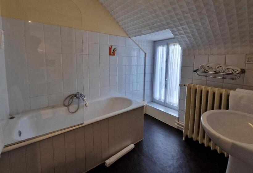 Семейный Номер Superior, Logis Central Hôtel   Restaurant & Spa
