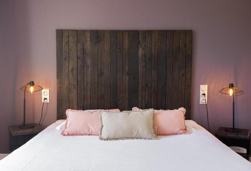 غرفة قياسية مزوَّدة بتراس, Logis Hôtel St Sylvestre