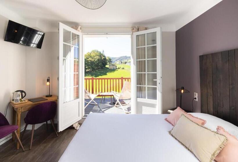 غرفة قياسية مزوَّدة بتراس, Logis Hôtel St Sylvestre