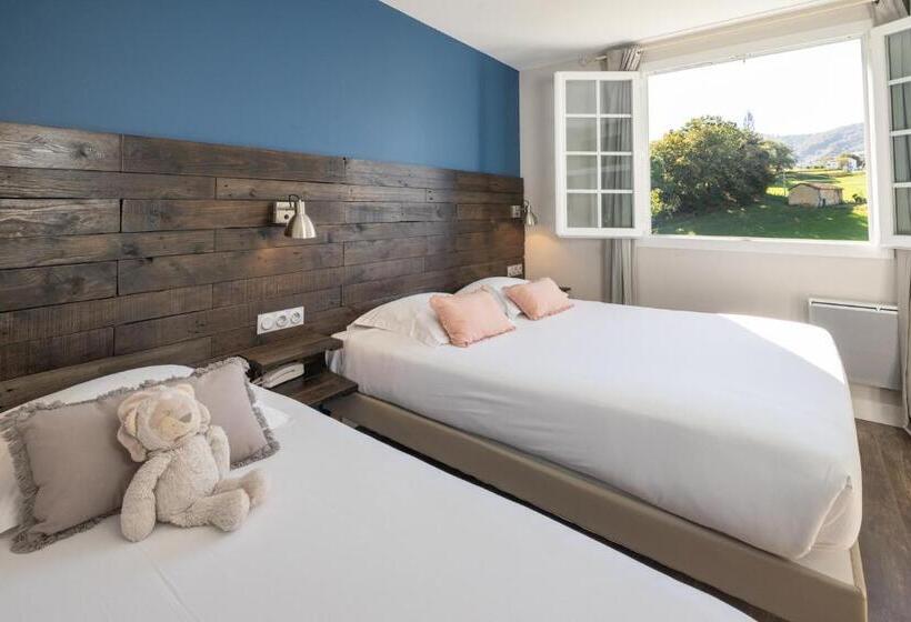 غرفة قياسية ثلاثية, Logis Hôtel St Sylvestre