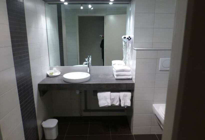 Standard Room, Logis Le Bourguignon