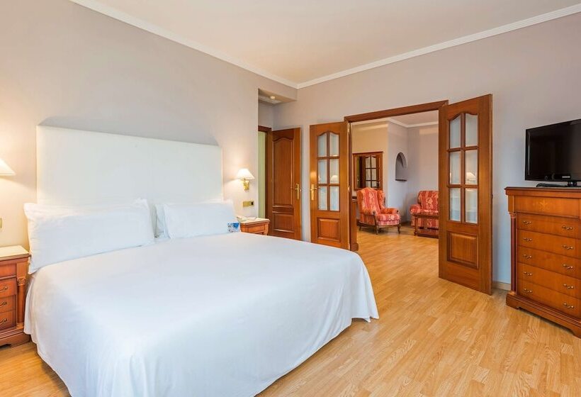 Люкс, Melilla Puerto, Affiliated by Meliá