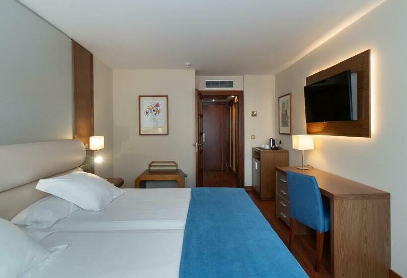 اتاق استاندارد, Ms Maestranza Málaga