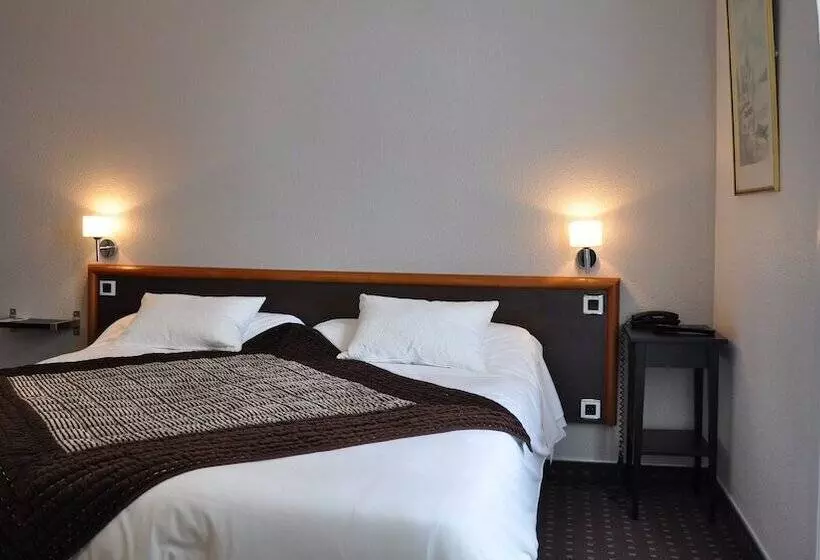 コンフォートルーム, Brit Hotel Confort Bagnoles Normandie