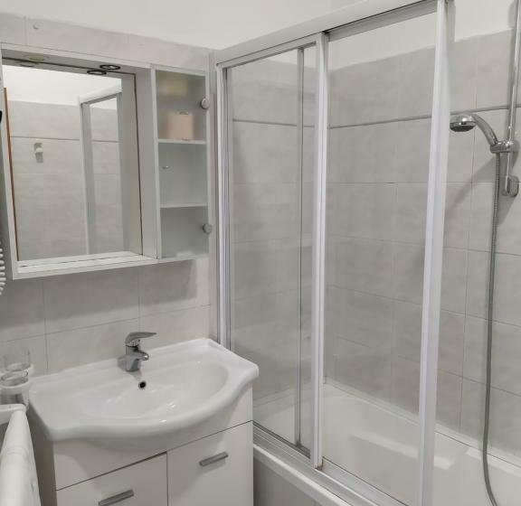 Habitación Estándar, Priscilla