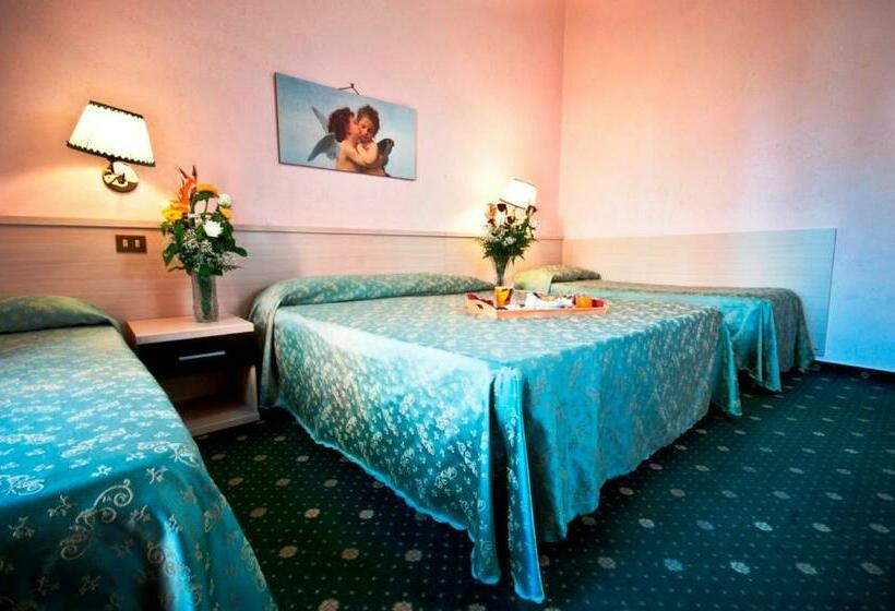 Standaard Vierpersoonskamer, Priscilla