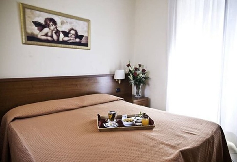 Standaard Vierpersoonskamer, Priscilla