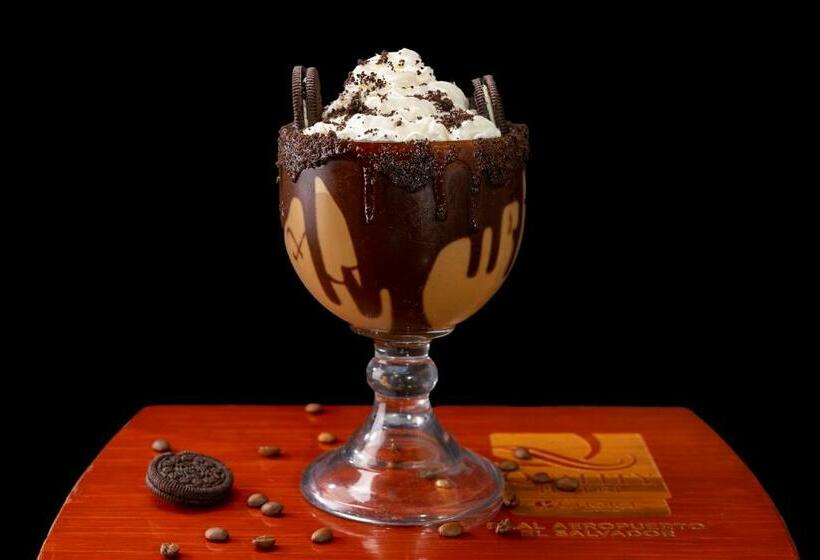 غرفة قياسية سرير كينج, Quality Hotel Real Aeropuerto San Salvador