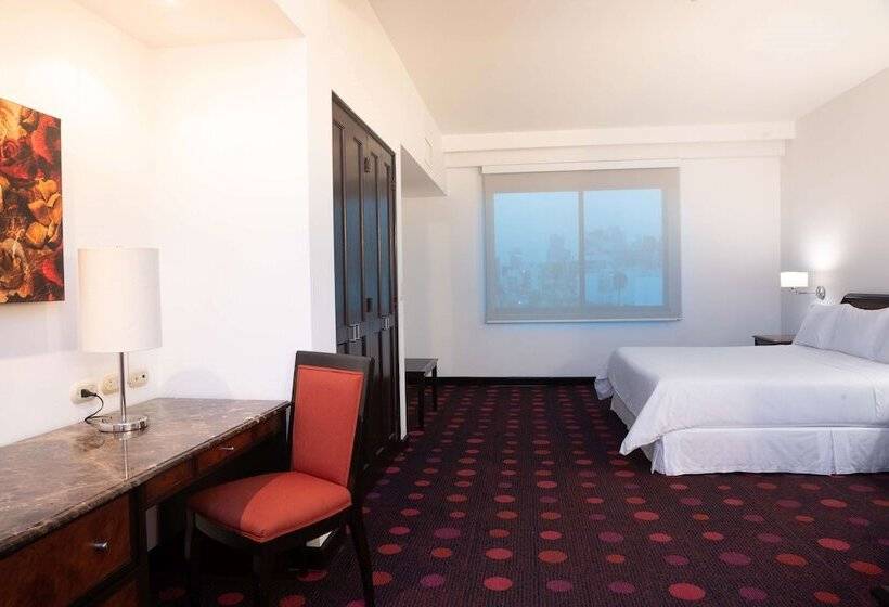 Студия Стандарт Двуспальная Кровать, Radisson Hotel San Isidro