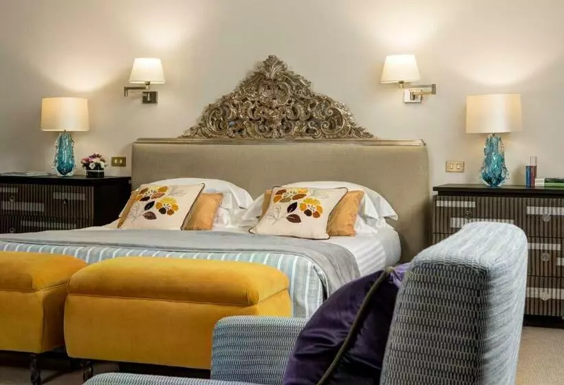 Suite Junior, Rocco Forte Hotel De Russie