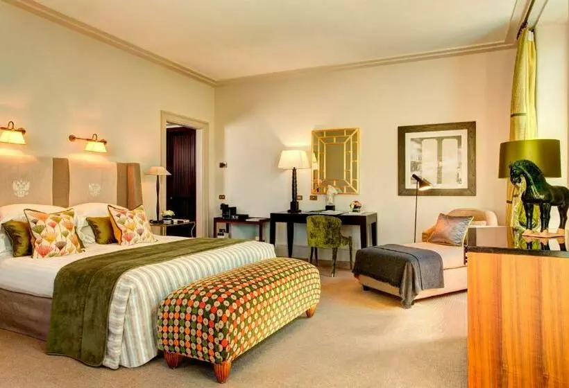 Suite Junior, Rocco Forte Hotel De Russie