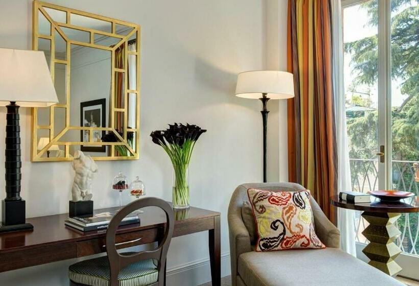 高级大房间, Rocco Forte Hotel De Russie