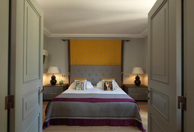 带露台的套间, Rocco Forte Hotel De Russie