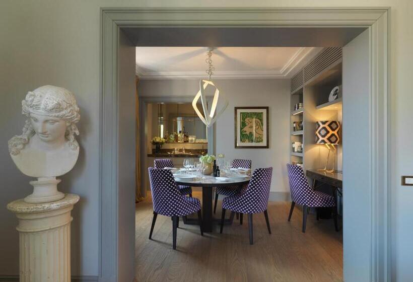 带露台的套间, Rocco Forte Hotel De Russie