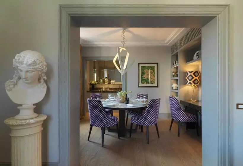 Suite con Terrazza, Rocco Forte Hotel De Russie