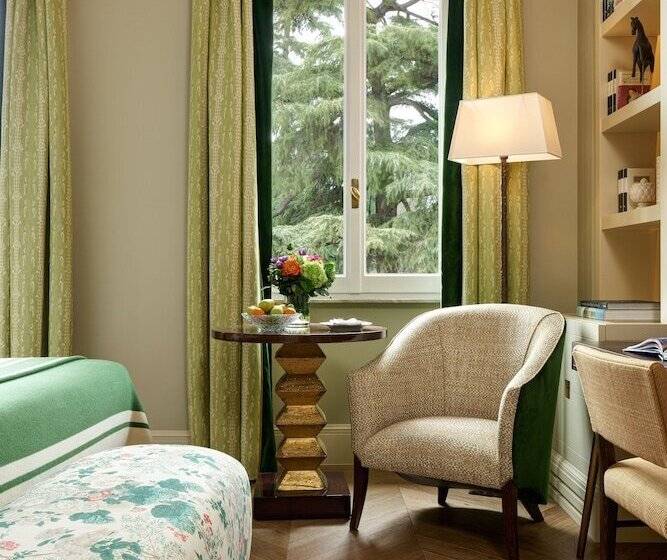 高级园景房, Rocco Forte Hotel De Russie