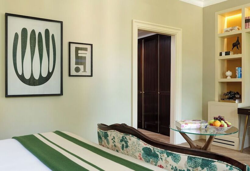 豪华园景房, Rocco Forte Hotel De Russie