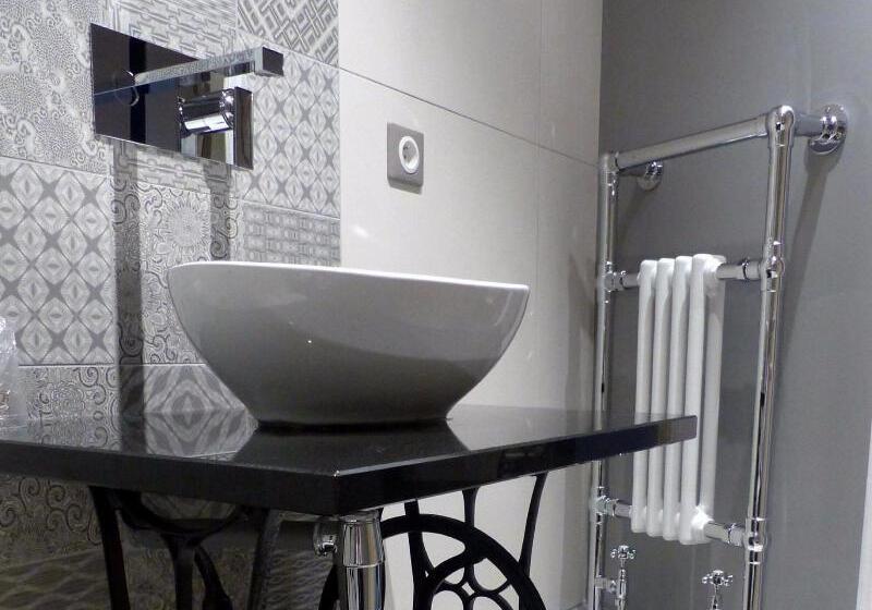 수피리어 룸, Logis Hotel Restaurant Le Cheval Blanc