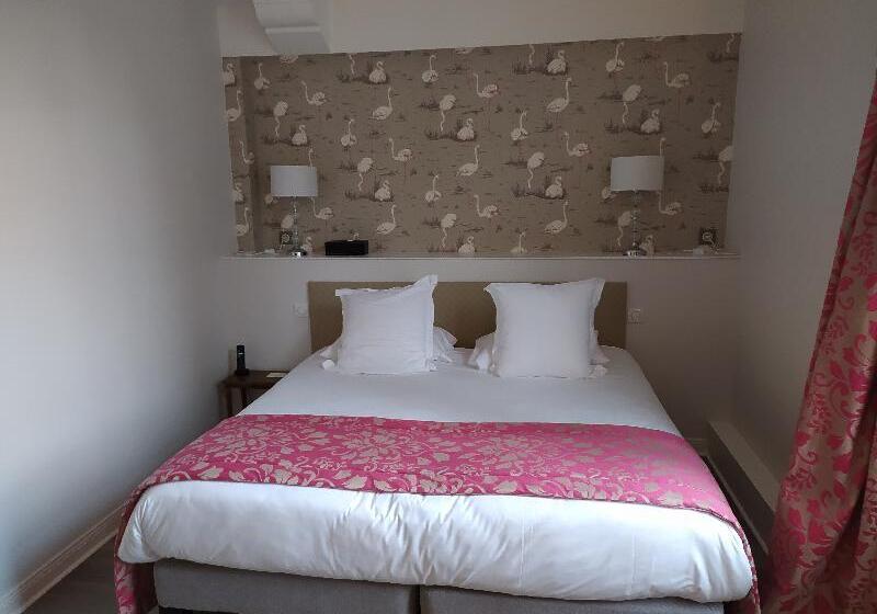 סוויטה, Logis Hotel Restaurant Le Cheval Blanc