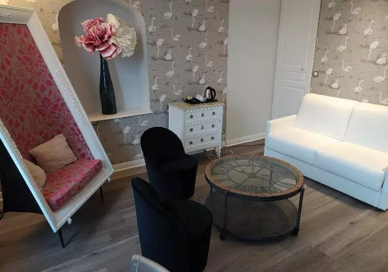 スイート, Logis Hotel Restaurant Le Cheval Blanc
