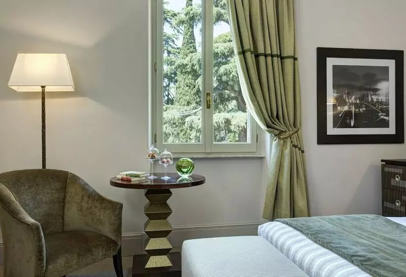 Camera Executive, Rocco Forte Hotel De Russie