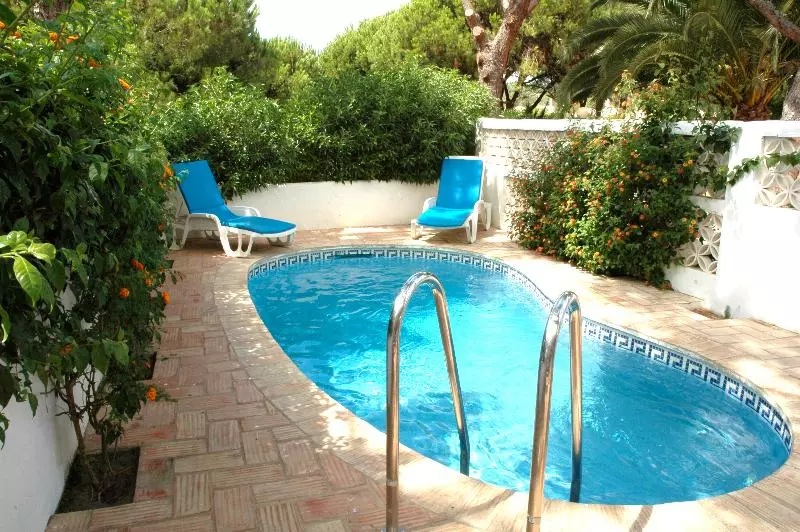 ツーベッドルーム　ヴィラ, Vale Do Garrao Villas
