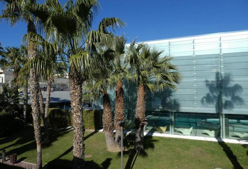 شقة غرفة واحدة, Apartamentos Estival 3000