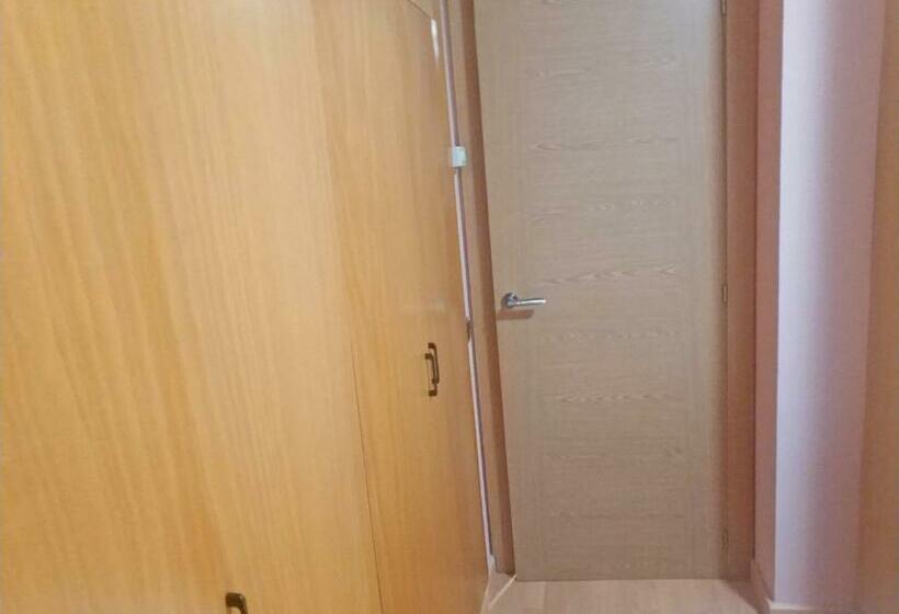 شقة غرفة واحدة, Apartamentos Estival 3000