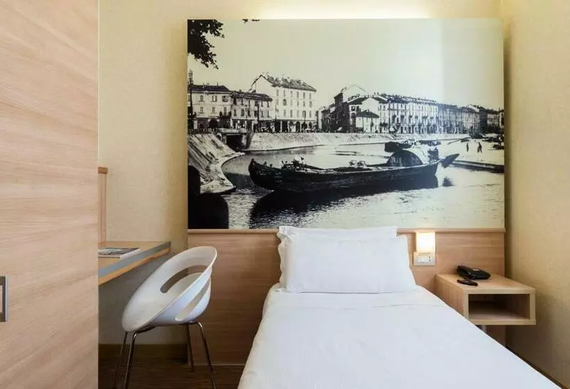 スタンダードシングルルーム, B&b Hotel Milano Aosta