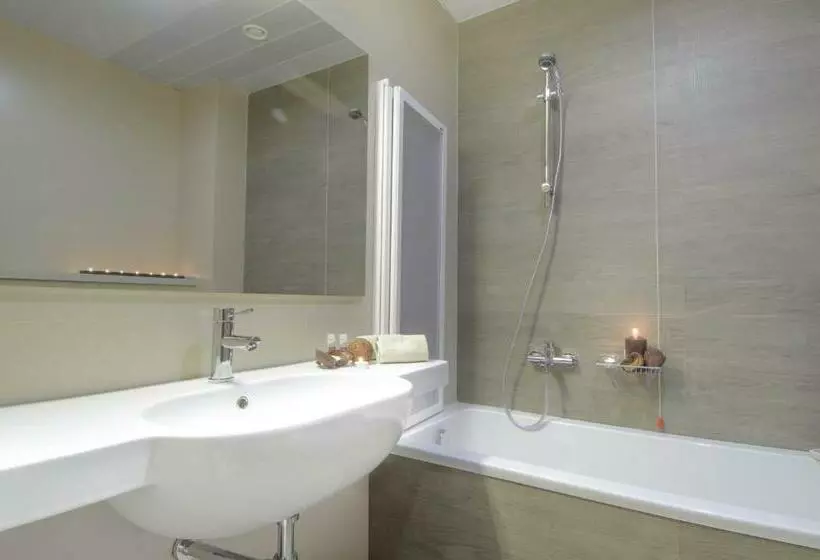 スーペリアールーム, B&b Hotel Milano Aosta