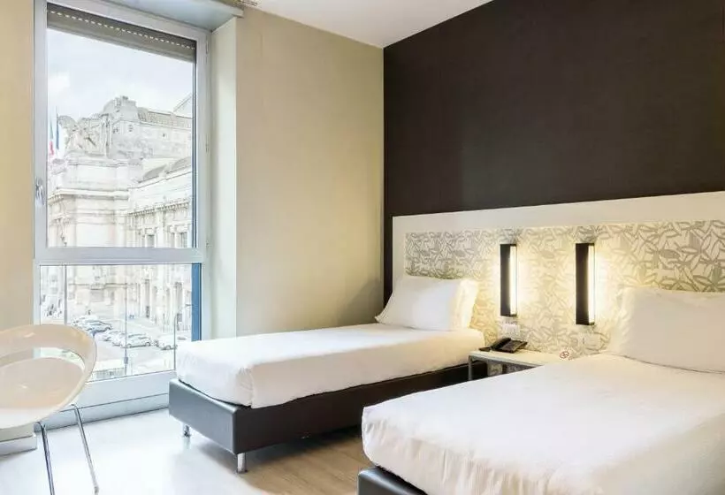 スーペリアールーム, B&b Hotel Milano Aosta