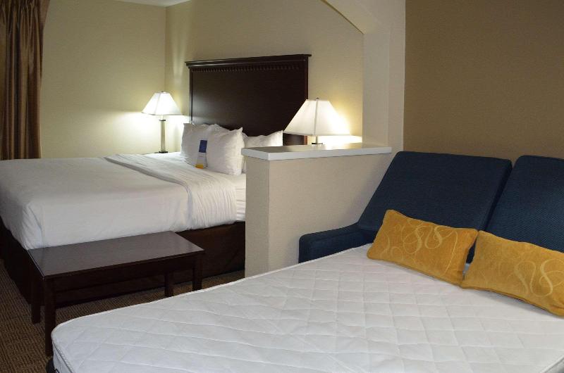 Люкс Кровать Кинг, Comfort Suites