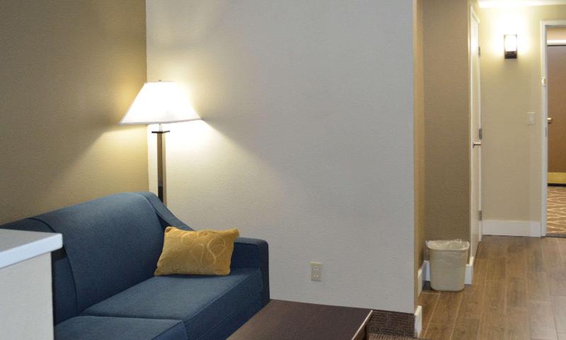 Люкс Кровать Кинг, Comfort Suites