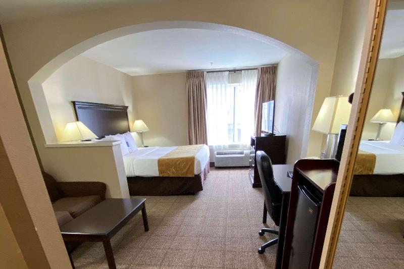 Люкс Кровать Кинг, Comfort Suites