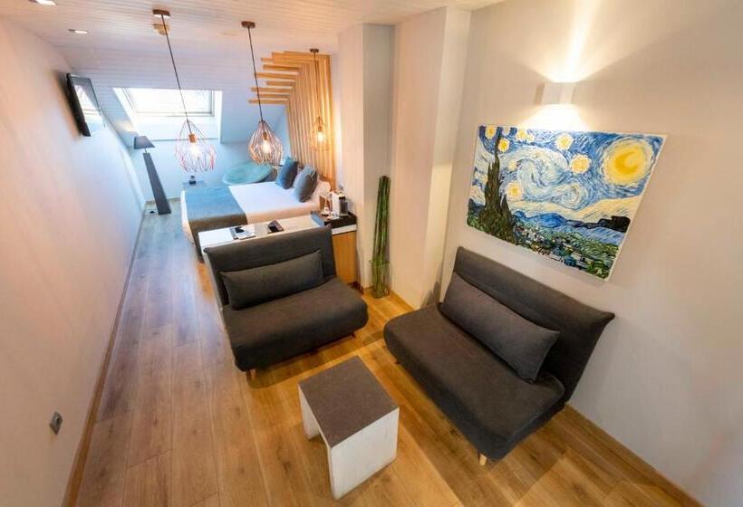 Полулюкс, Fruela