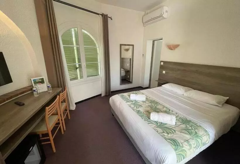 اتاق استاندارد با چشمانداز باغ, Hôtel Astria