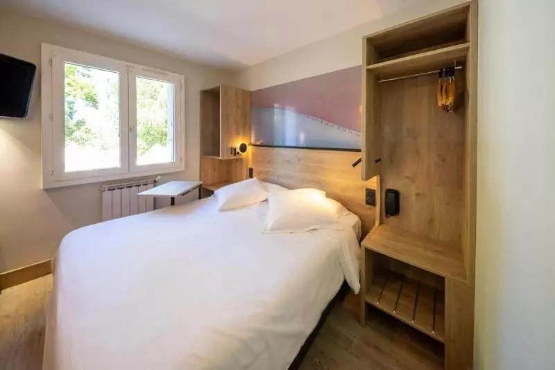 スタンダードルーム, Hôtel Restaurant Logis L Aubrac Laguiole