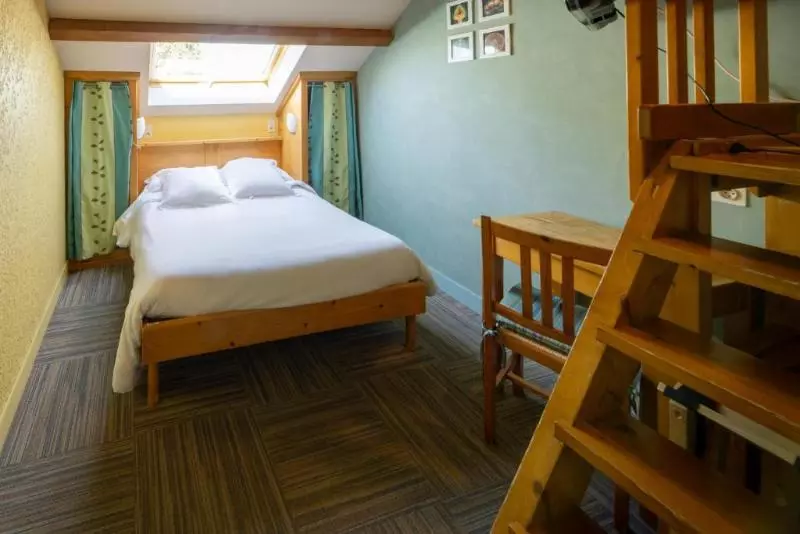 ファミリールーム, Hôtel Restaurant Logis L Aubrac Laguiole