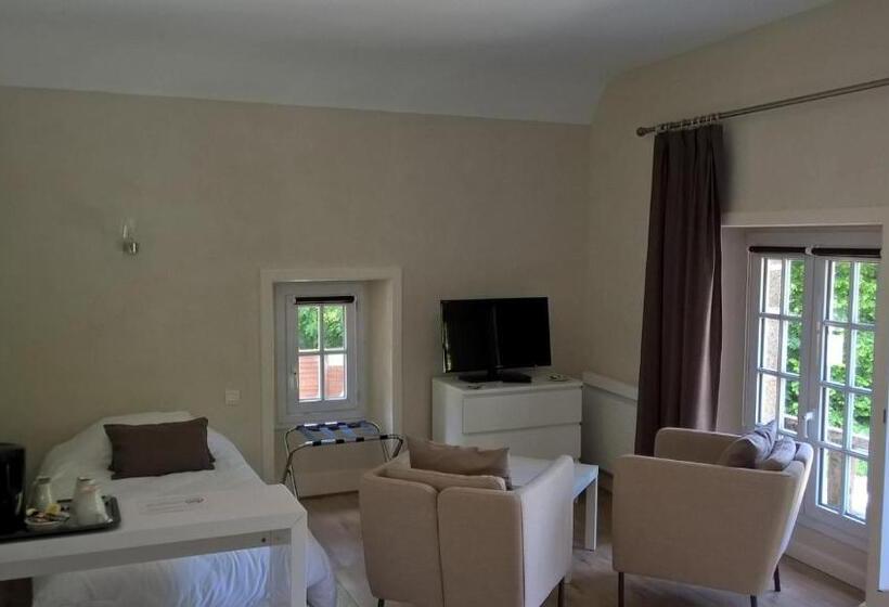 חדר סטנדרט לשלושה, Le Vieux Moulin