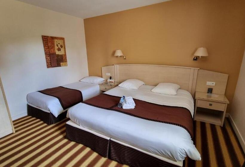 غرفة كومفورت ثلاثية, Logis L Abreuvoir